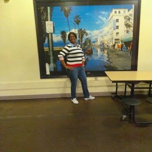 Meet your Posher, Robin